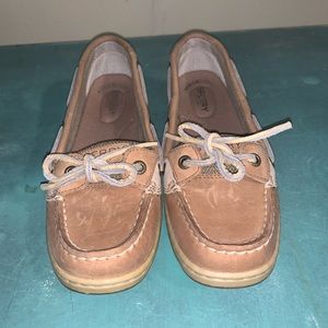 Sperry Boat Shoes-size 6